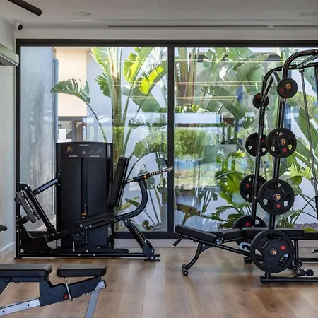 In Thalassa & Retreat * Vokolidha