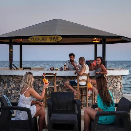 Apartment In Thalassa & Retreat