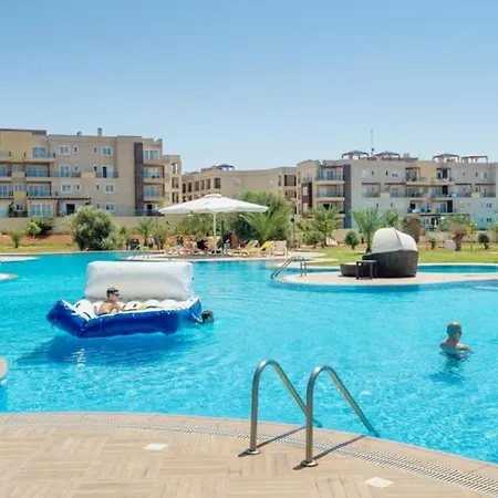 Spacious In Thalassa & Retreat