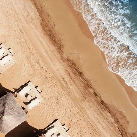 Apartment In Thalassa & Retreat *