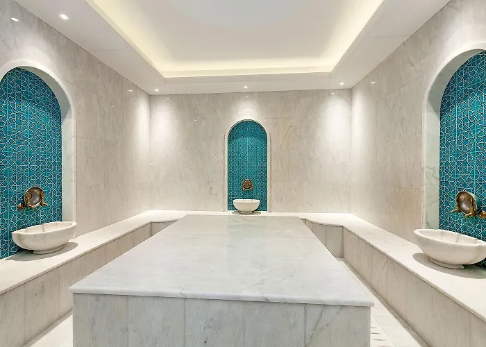 In Thalassa & Retreat