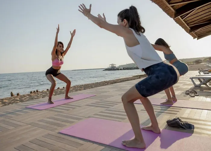 In Thalassa & Retreat