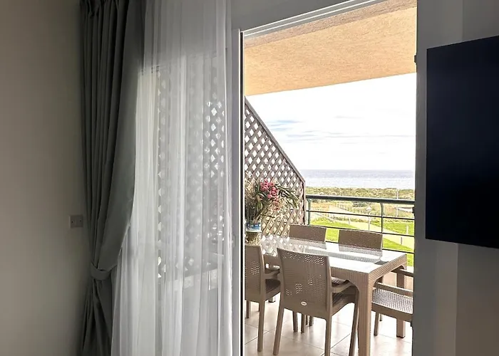 Lägenhet In Thalassa & Retreat