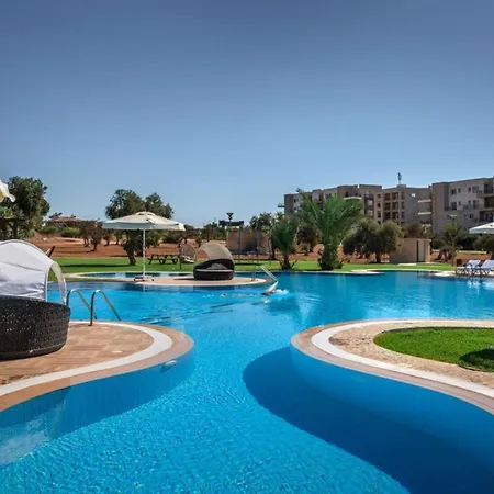 In Thalassa & Retreat