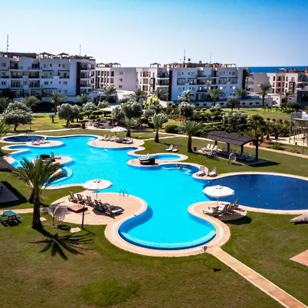 아파트 Spacious In Thalassa & Retreat Vokolidha